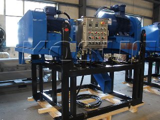 泥漿分離設(shè)備-臥螺離心機(jī)