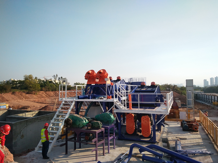 泥漿處理設(shè)備就能很好的解決打樁泥漿處理問(wèn)題