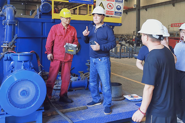 科迅110臺泥漿攪拌器及砂泵設(shè)備開啟交付 科迅110臺泥漿攪拌器及砂泵設(shè)備開啟交付