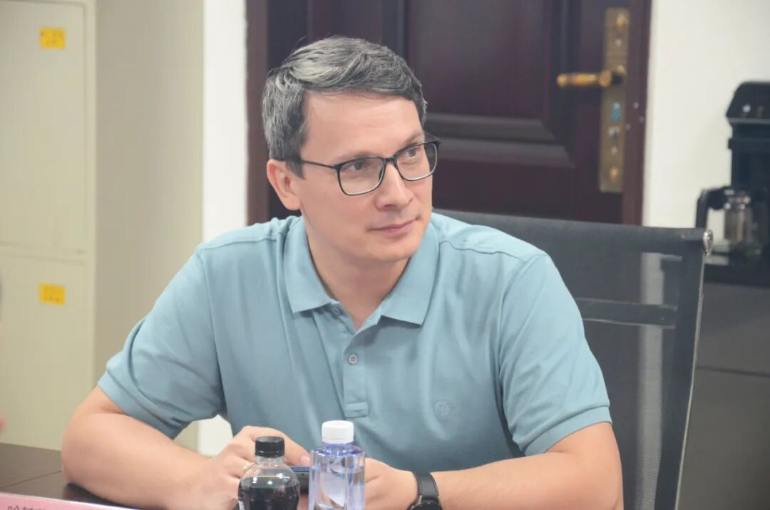 奔薩州副州長 哈基莫夫·阿爾馬茲 奔薩州副州長 哈基莫夫·阿爾馬茲