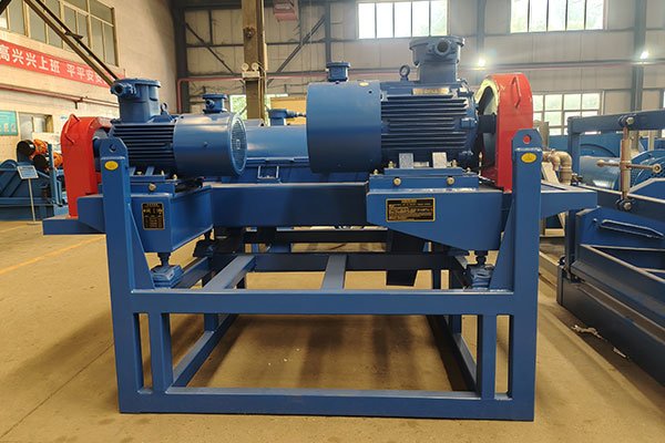 科迅機(jī)械臥式螺旋卸料沉降離心機(jī)